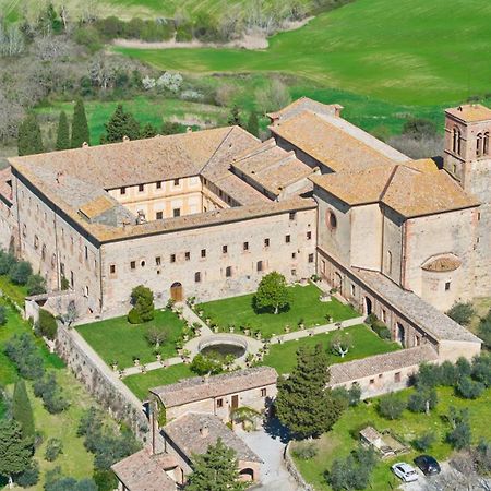فيلا Monastero Sant'Anna In Camprena بيينْسا المظهر الخارجي الصورة