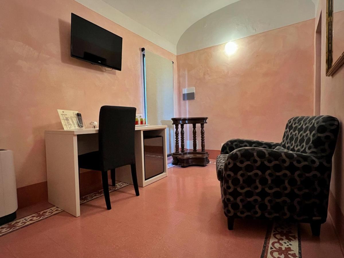 فيلا Monastero Sant'Anna In Camprena بيينْسا المظهر الخارجي الصورة